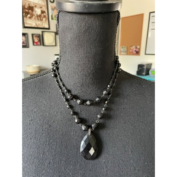 Vintage AVON black faceted double teardrop pendant gothic necklace - Picture 1 of 6